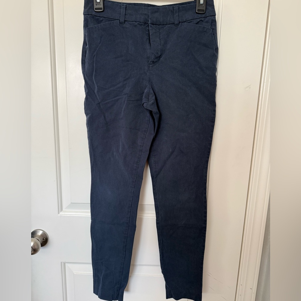 Old Navy Women's Pixie High-Rise Skinny Pants in Navy